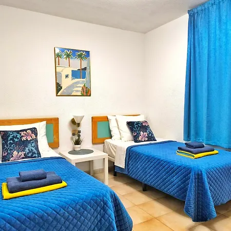 شقة Castle Harbour Sun & Fun - Heated Pool, Fibre Net, 2 Bedrooms