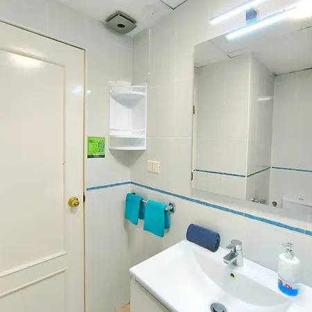 شقة Castle Harbour Sun & Fun - Heated Pool, Fibre Net, 2 Bedrooms